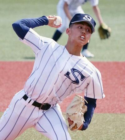 　８回７安打無失点と好投した広島新庄・市尻（撮影・市尻達拡）