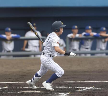 １回、谷晃明は投ゴロに倒れる（撮影・佐々木彰尚）