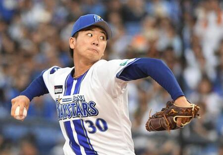巨人打線に立ち向かう篠木（撮影・佐藤厚）