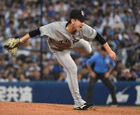 ＤｅＮＡ打線を相手に力投する井上（撮影・佐藤厚）