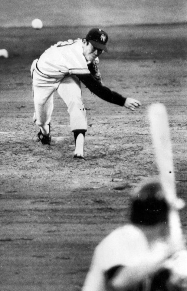 　移籍１年目にいきなり２０勝を挙げた南海・山内新一＝１９７３年