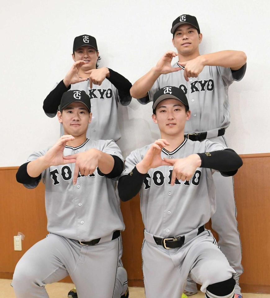 　監督選抜で球宴出場が決まった（前列左から）井上、浦田、（後列同）田中瑛、大城
