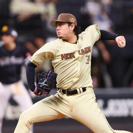９回途中から登板した堀（撮影・中島達哉）