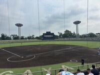 試合開始前からスタンドが超満員になったサーティーフォー保土ケ谷球場