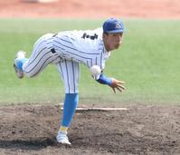 ３回、力投する先発投手の香里丘・岡本翔斗（撮影・中田匡峻）