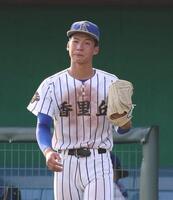 関大北陽に敗れ、涙を流す香里丘・岡本翔斗（撮影・中田匡峻）