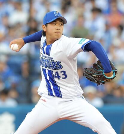 ヤクルト戦に先発する深沢（撮影・西岡正）