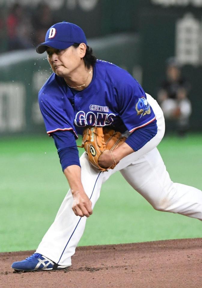 巨人打線に立ち向かう涌井（撮影・佐藤厚）