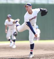 力投する先発の浦和学院・日高創太（撮影・伊藤笙子）