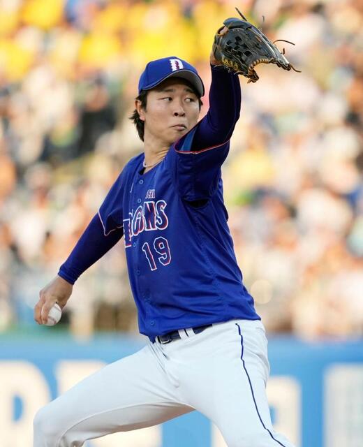 ヤクルト戦に先発した中日・高橋宏