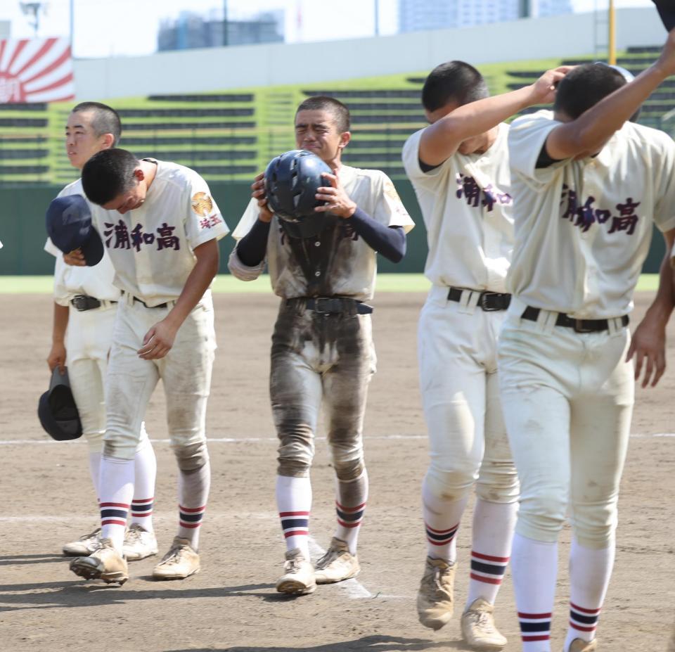 乱打戦の末、昌平相手に敗れた県浦和ナイン（撮影・伊藤笙子）