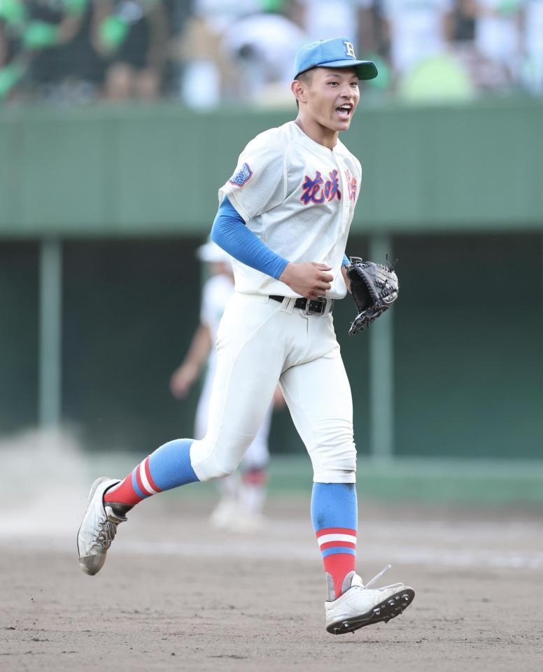 武蔵越生相手に完投勝利を挙げた花咲徳栄・黒川凌大（撮影・伊藤笙子）