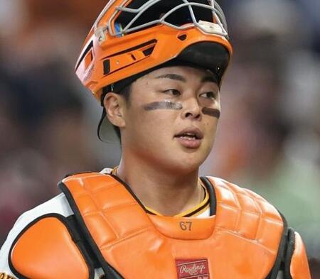 オレンジ防具の山瀬（撮影・金田祐二）