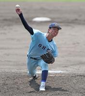 ３回、力投する先発投手の近江・元翔之介（撮影・中田匡峻）