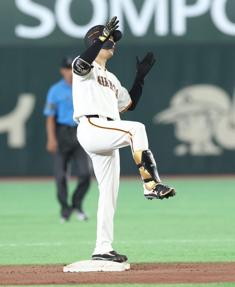 ４回、二塁打を放った山崎（撮影・金田祐二）