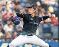 楽天戦に先発したロッテ・小島