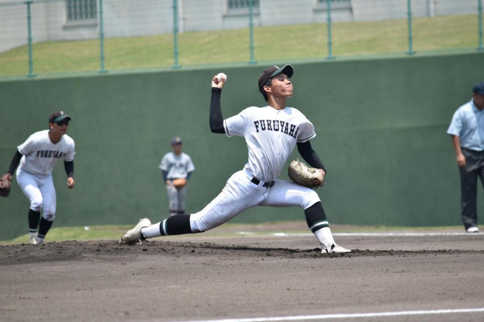 １失点で完投した福山・来山凌也