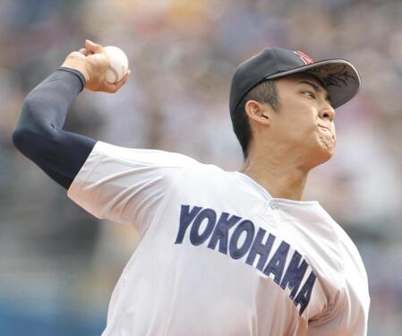 力投する横浜・織田翔希（撮影・吉澤敬太）