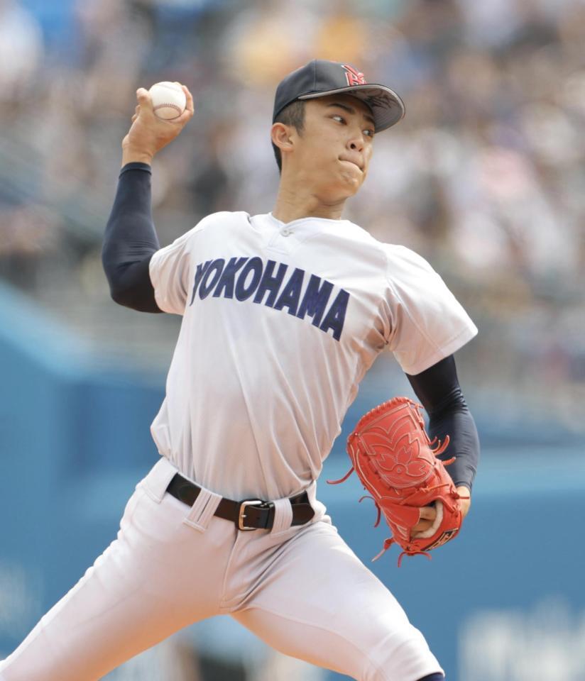 力投する横浜・織田翔希（撮影・吉澤敬太）