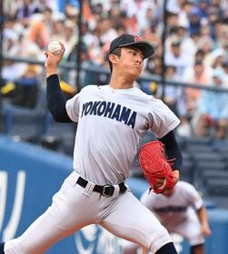力投する横浜先発の織田（撮影・園田高夫）