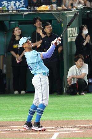 １回戦で敗れた万波（撮影・金田祐二）