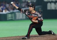 ９回表に登板した巨人・赤星　※※　＝東京ドーム