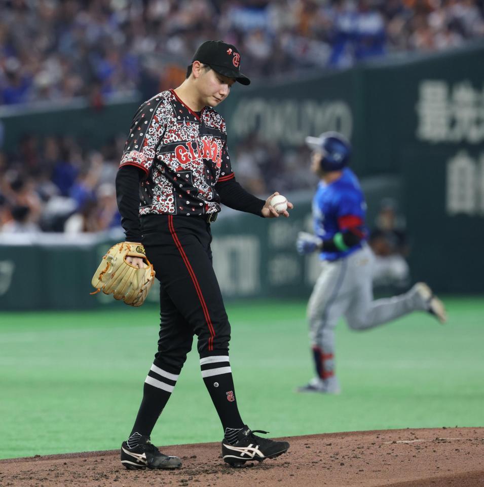 ３回、牧（右）に左越えソロを打たれた竹丸