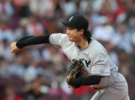 先発し力投する山崎（撮影・北村雅宏）