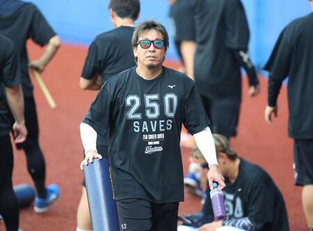 練習で汗を流す益田（撮影・石井剣太郎）