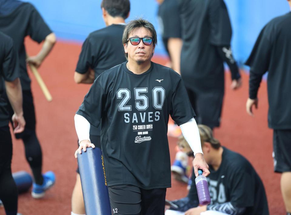 練習で汗を流す益田（撮影・石井剣太郎）