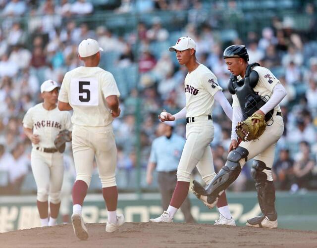 東筑・深町　神村学園の大応援に驚く