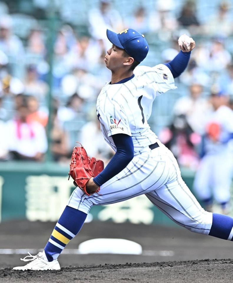 力投する健大高崎・石垣（撮影・開出牧）
