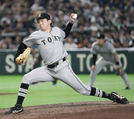 　ヤクルト戦に先発し、６回１失点で８勝目を挙げた巨人・竹丸＝東京ドーム