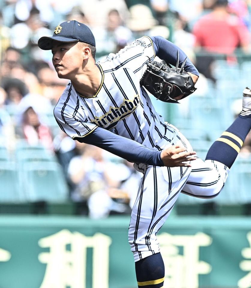力投する白樺学園・村端勇心（撮影・開出牧）