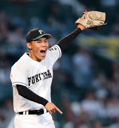 先発し力投する福山・来山凌也（撮影・山口登）