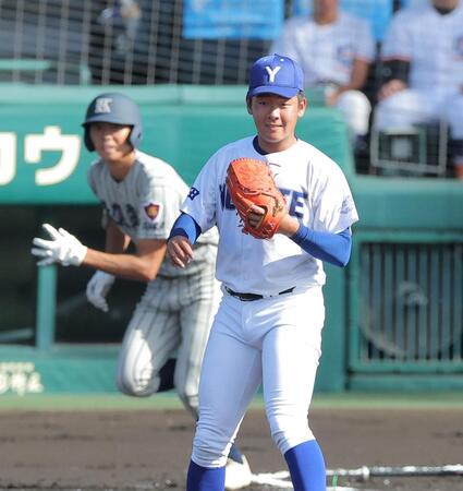 １回、敦賀気比・後藤駿平に先制打を許す横手・佐藤宙斗（撮影・西田忠信）
