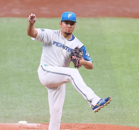 １回、力投する伊藤（撮影・中島達哉）