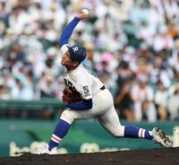１回、力投する先発投手の履正社・木村颯（撮影・中田匡峻）