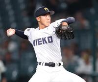 ４回から２番手で好投を続ける三重・船橋昊（撮影・中田匡峻）