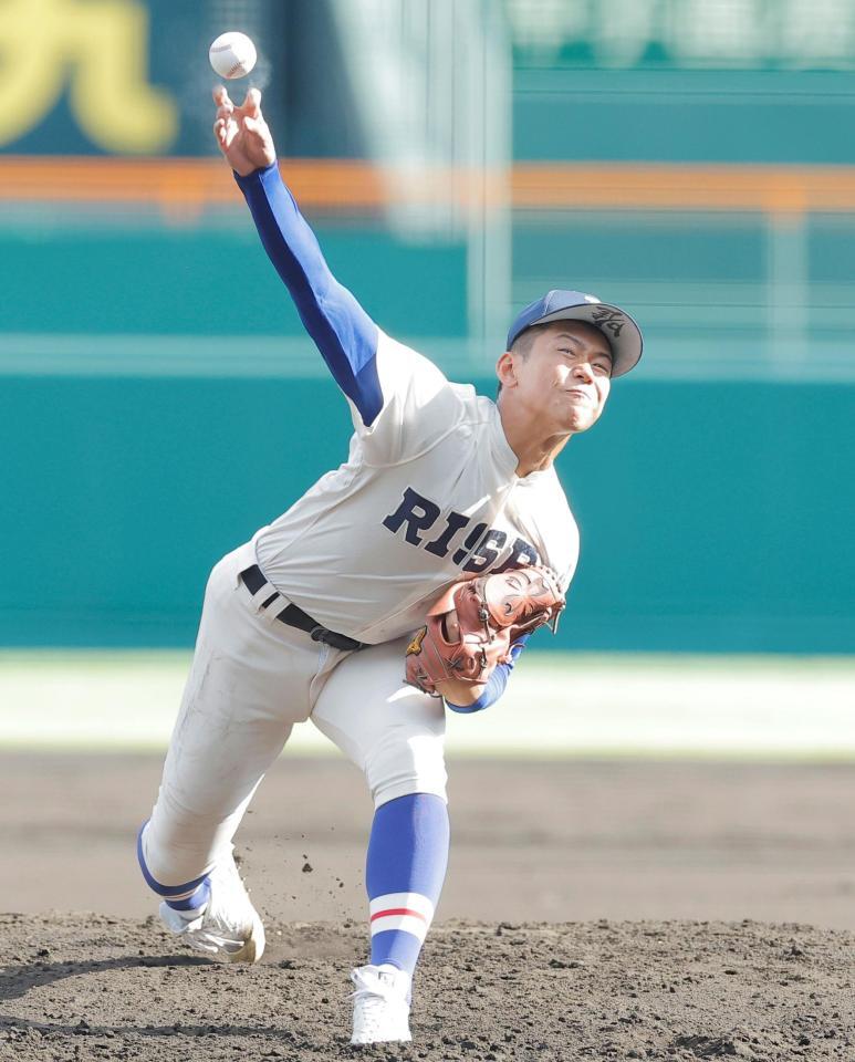 力投する先発の履正社・木村颯（撮影・西田忠信）