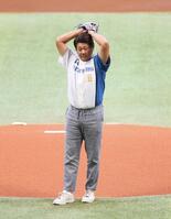 始球式を務める松坂大輔氏（撮影・中島達哉）