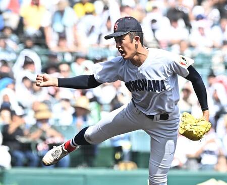 ３回、１５３キロのストレートを記録した横浜・織田翔希（撮影・開出牧）