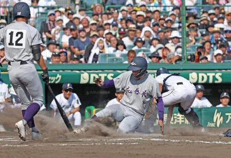 ７回、打者久保村のとき、本盗を決める三走赤間