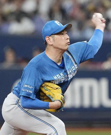 　オリックス戦に先発した日本ハム・加藤貴＝京セラドーム