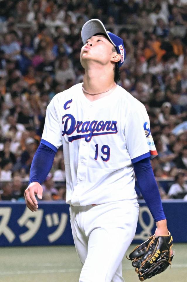 　７回１失点で７敗目を喫した中日・高橋宏