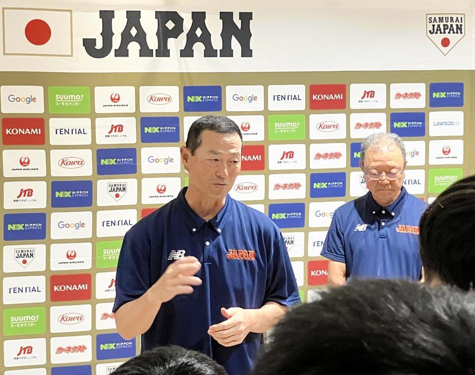 Ｕ－１２日本代表の解団式で選手を前に話をする桑田真澄監督