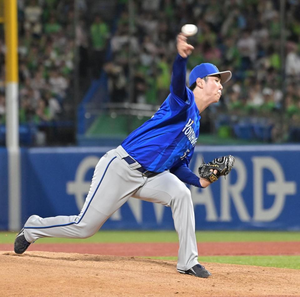 ７回１イニングをピシャリと抑えた浜地（撮影・持木克友）