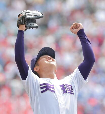 三重打線を相手に完封勝利を挙げた天理・橋本桜佑（撮影・西田忠信）
