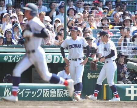 決勝進出ならず、ガックリの横浜・織田翔希（撮影・坂部計介）