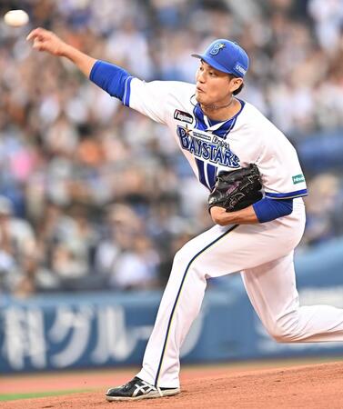 力投する藤浪（撮影・開出牧）
